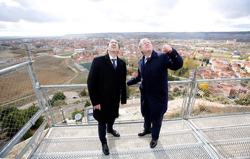 El alcalde de León visita Palencia