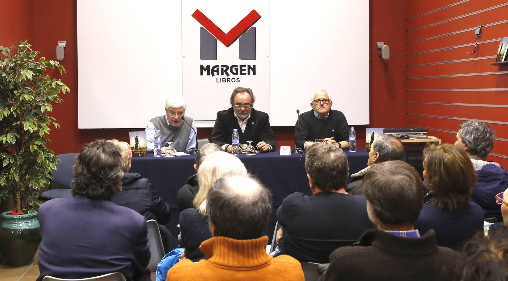 Luis Miguel de Dios presenta su libro &#039;El llanto del trigo&#039;