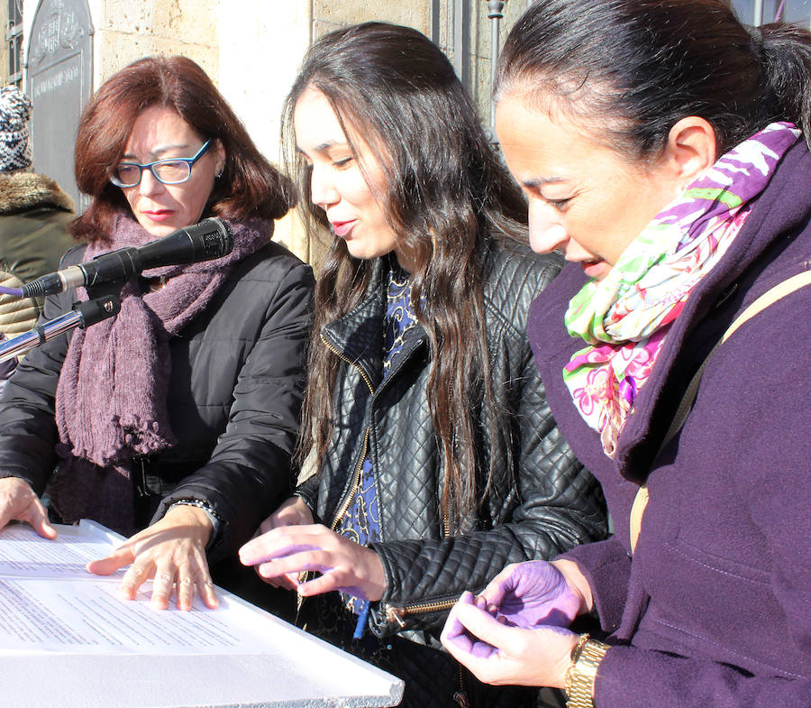 Manifesto en la Plaza Mayor. 