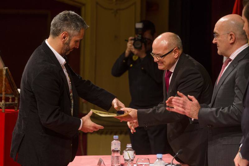 Celebración del Día de la Policía en Valladolid (2/2)