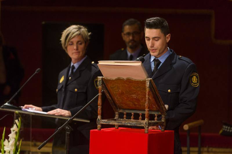 Celebración del Día de la Policía en Valladolid (2/2)