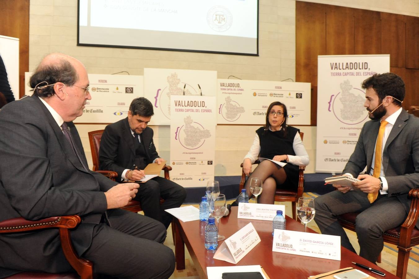 Segunda mesa redonda de las jornadas &#039;Valladolid, Tierra Capital del Español&#039; organizadas por El Norte de Castilla