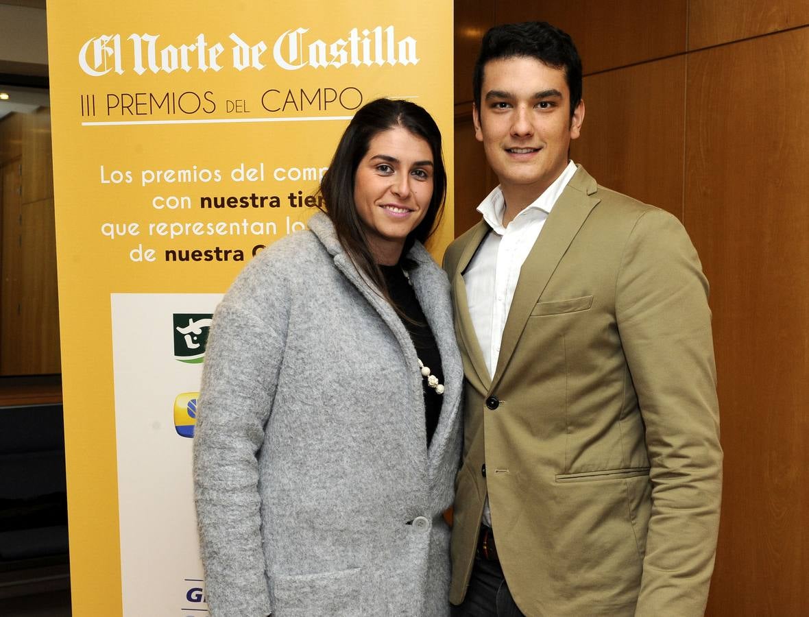 Blanca Martín y Daniel López, del Colegio Oficial de Ingenieros Agrónomos de Castilla y León.