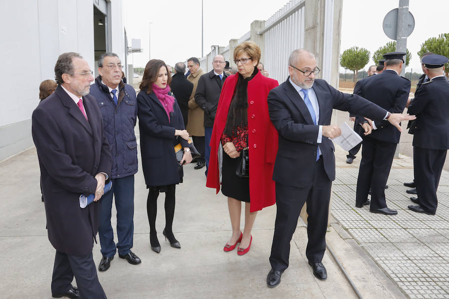 Visita de la Reina Sofía al Banco de Alimentos de Salamanca