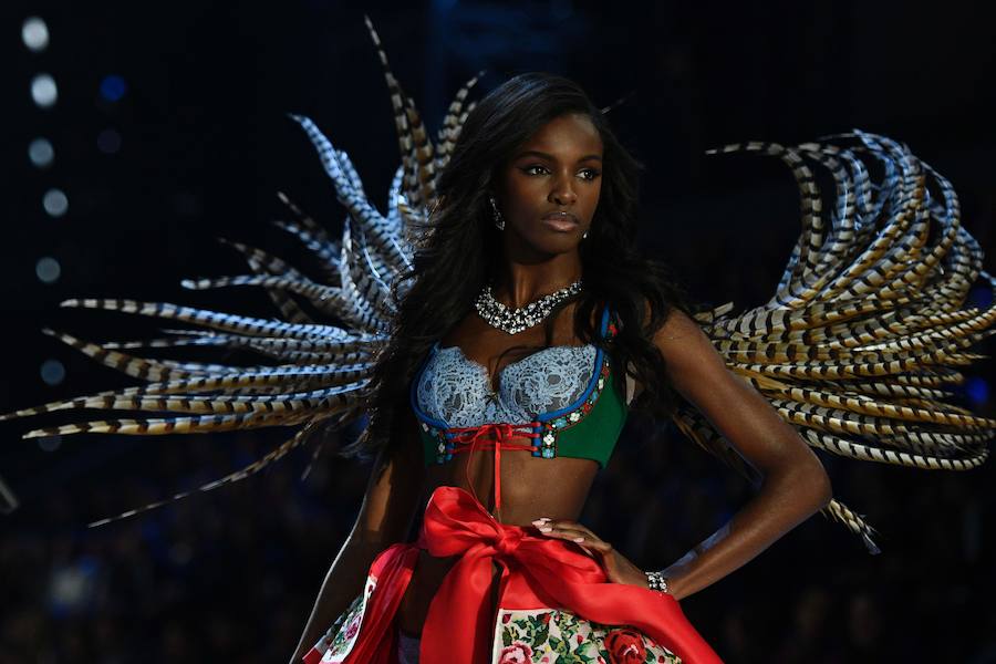 Desfile de Victoria&#039;s Secret 2016 en París (1/2)