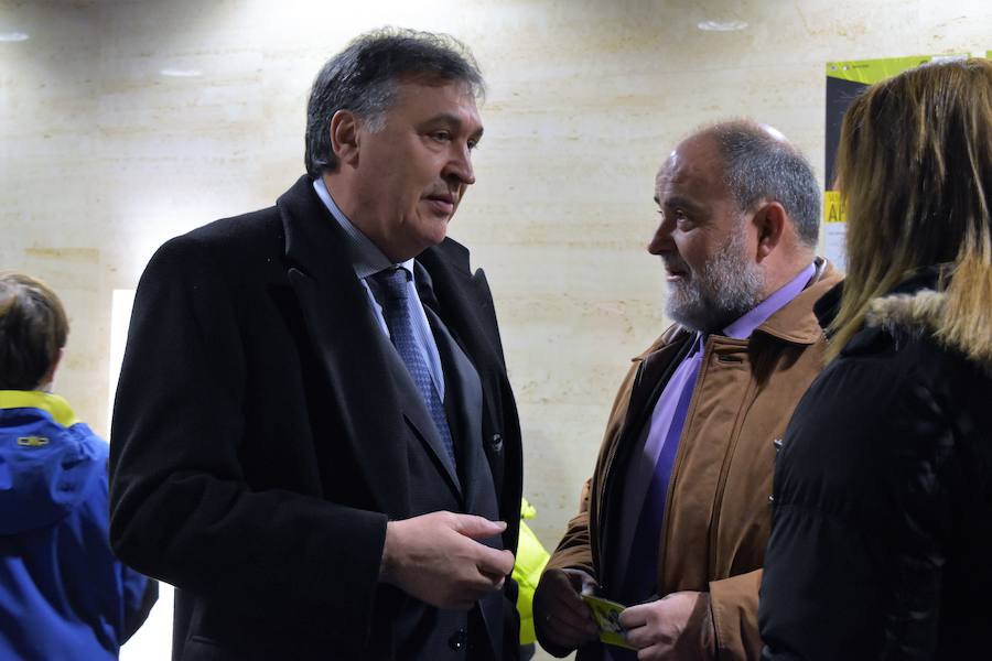 Entrega del Águila de Oro a Gracia Querejeta en el Festival de Cine de Aguilar