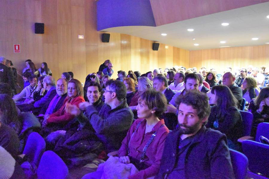 Entrega del Águila de Oro a Gracia Querejeta en el Festival de Cine de Aguilar