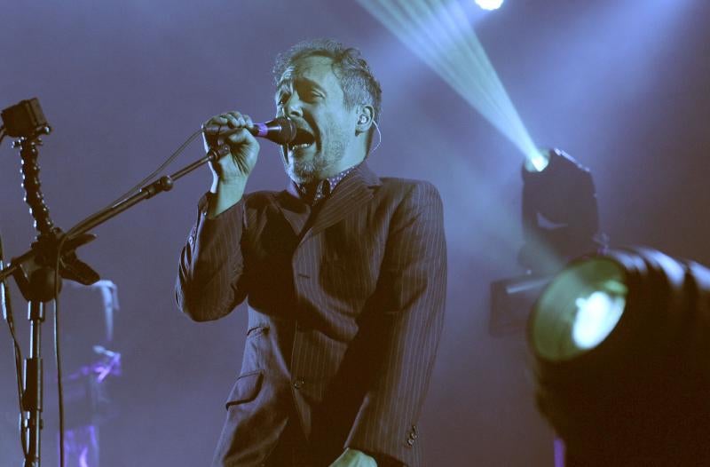 Love of lesbian.