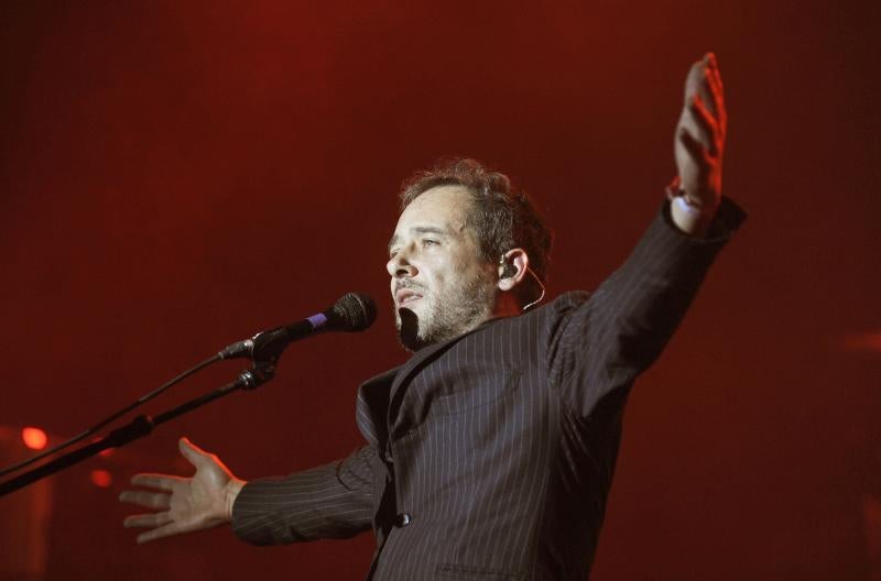 Love of lesbian.