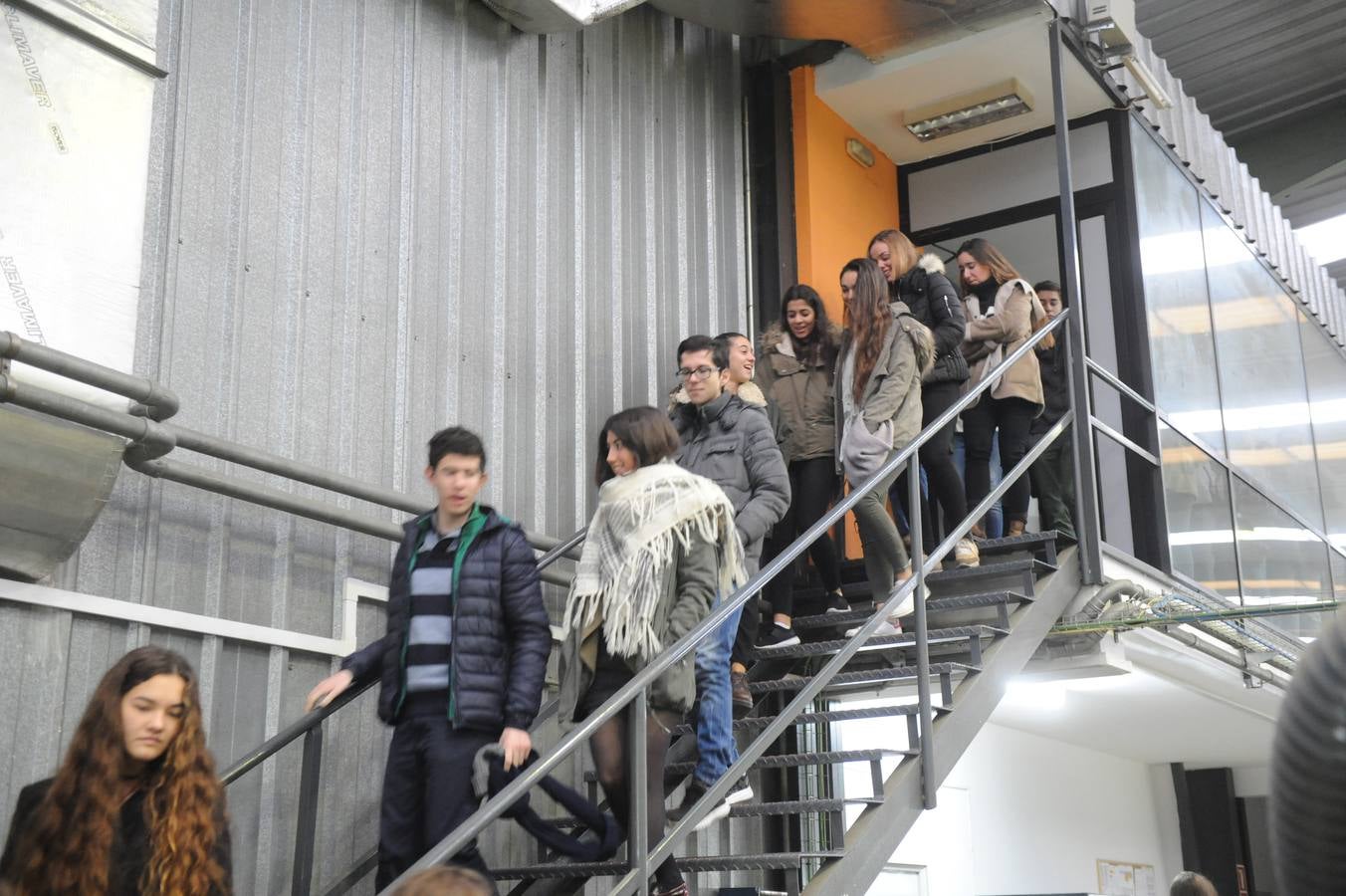 Alumnos del colegio Nuestra Señora de Lourdes visitan las instalaciones de Ibermaq dentro del programa STARTinnova