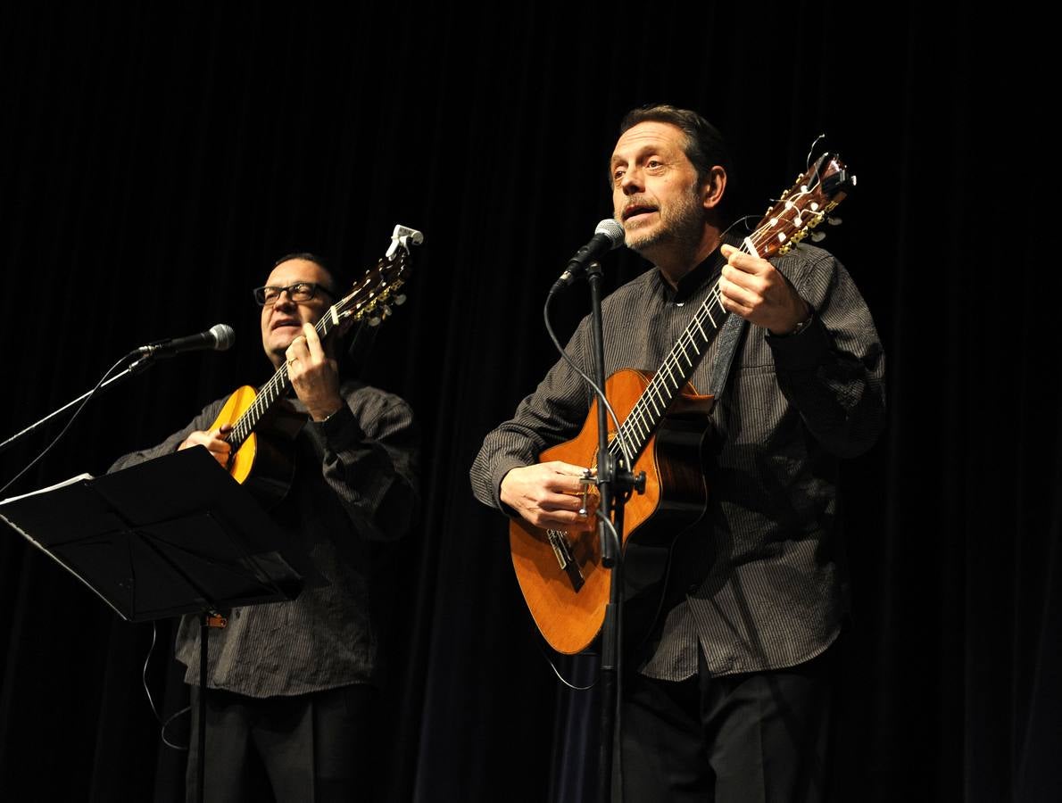 Fiesta de Navidad de los centros de personas mayores