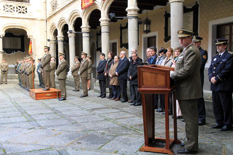 Toma de posesión del nuevo director de la Academia de Artillería, José María Martínez Ferrer