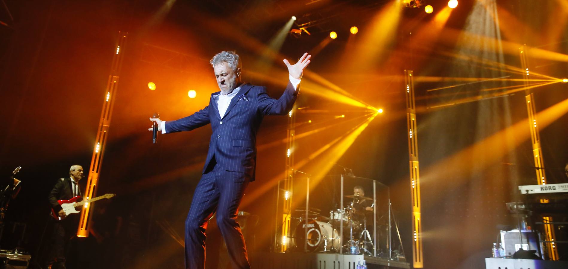 Sergio Dalma cierra su gira 2016 en Valladolid con un aforo entregado