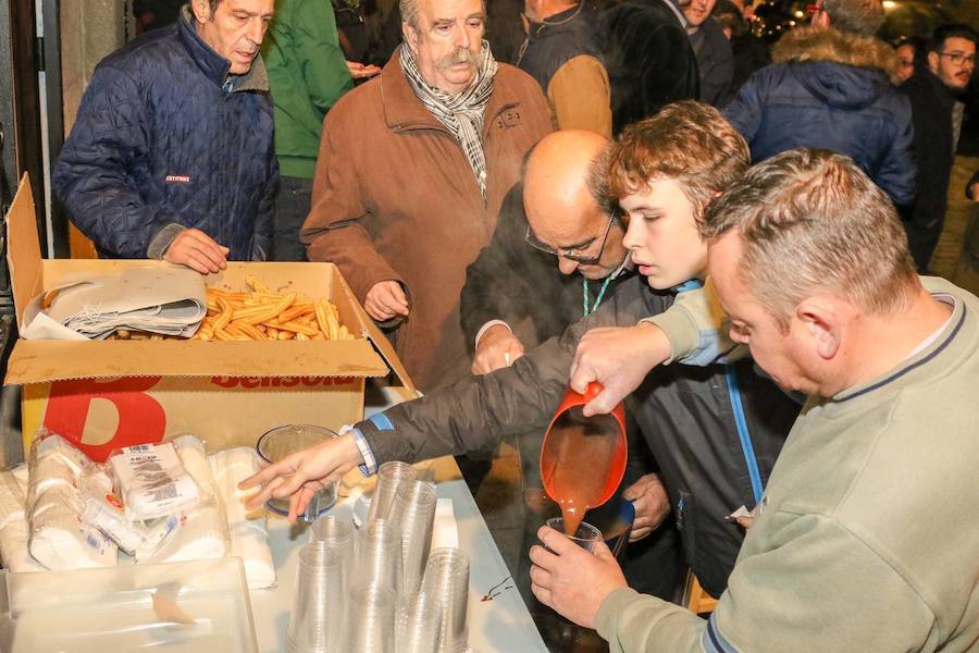 Chocolatada de la hermandad dominicana en Salamanca