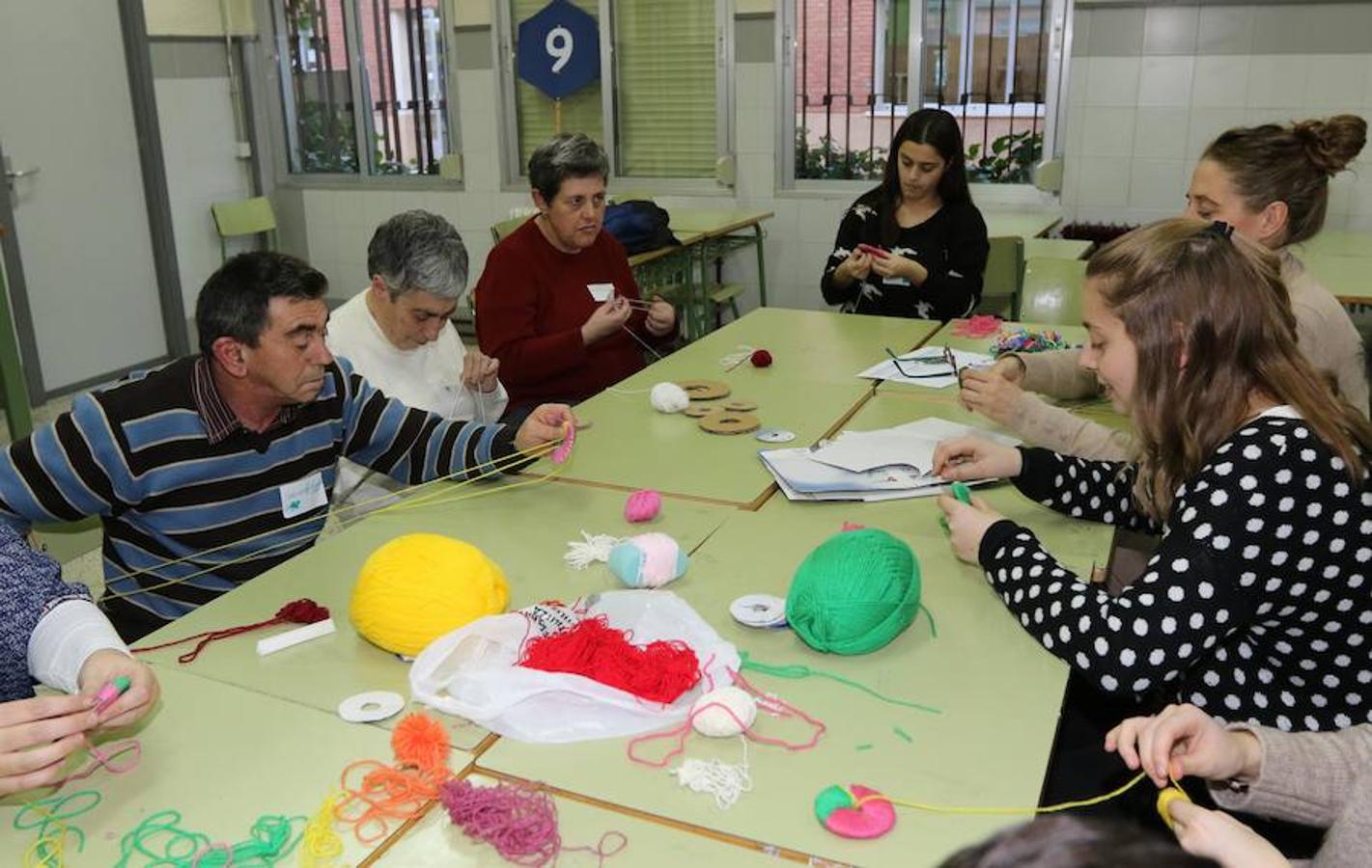 Encuentro Intergeneracional en el Instituto Ferrari