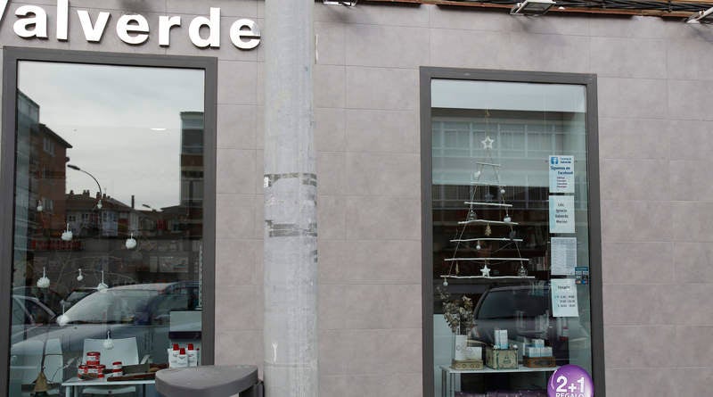 Farmacia Valverde.