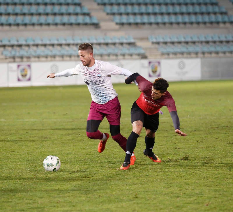 El Jumilla se lleva el triunfo en el triangular con el Deportivo Palencia y el Miami United