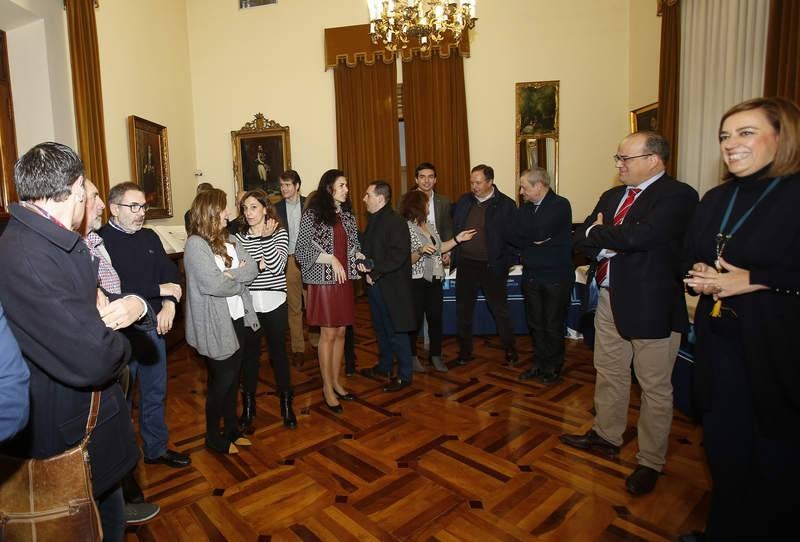Desayuno navideño con los medios de comunicación