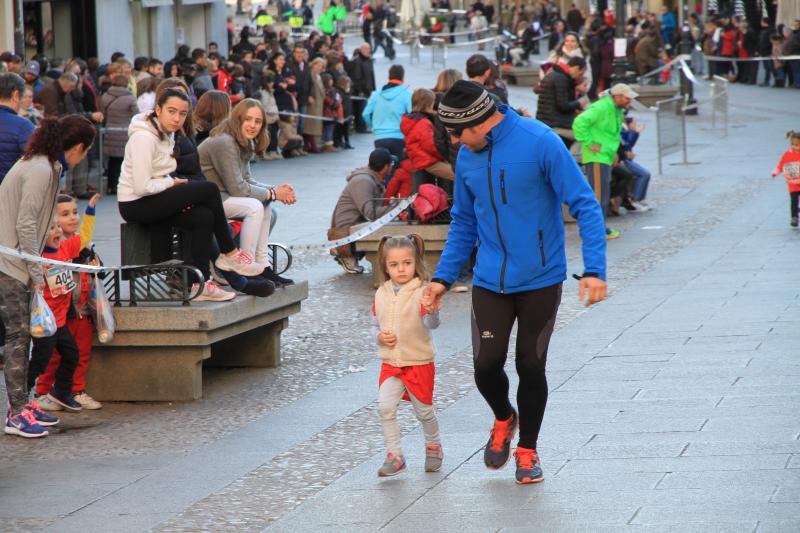 Carrera de Fin de Año Ciudad de Segovia (1/4)