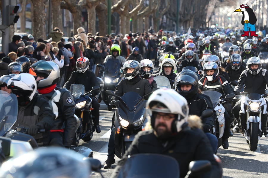 Ambiente en el desfile de banderas de Pingüinos en Valladolid (Parte 4)