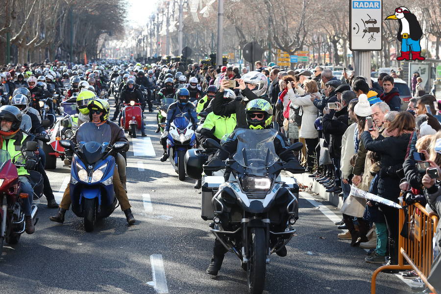 Ambiente en el desfile de banderas de Pingüinos en Valladolid (Parte 5)