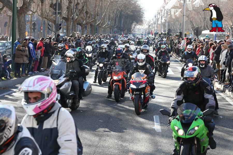 Ambiente en el desfile de banderas de Pingüinos en Valladolid (Parte 6)