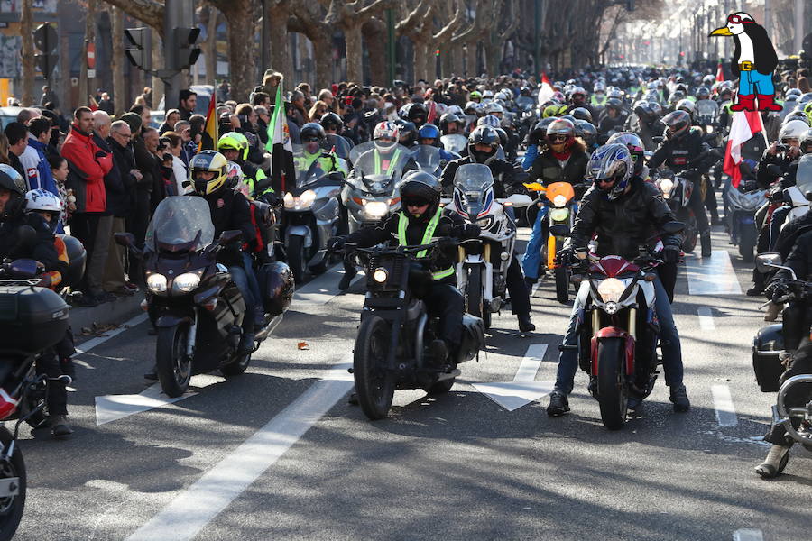 Ambiente en el desfile de banderas de Pingüinos en Valladolid (Parte 6)