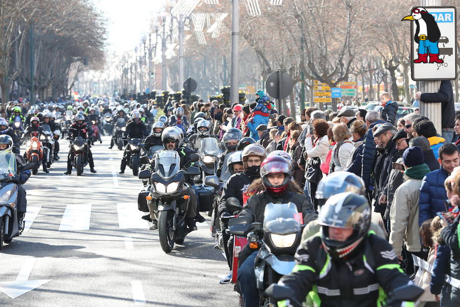 Ambiente en el desfile de banderas de Pingüinos en Valladolid (Parte 7)