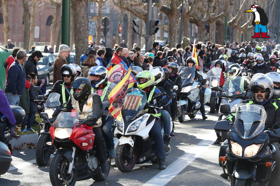 Ambiente en el desfile de banderas de Pingüinos en Valladolid (Parte 7)