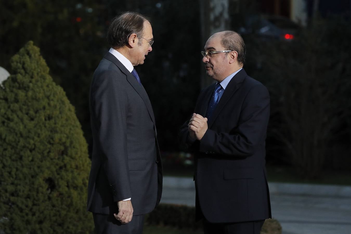 Llegada de los asistentes a la VI Conferencia de Presidentes de España