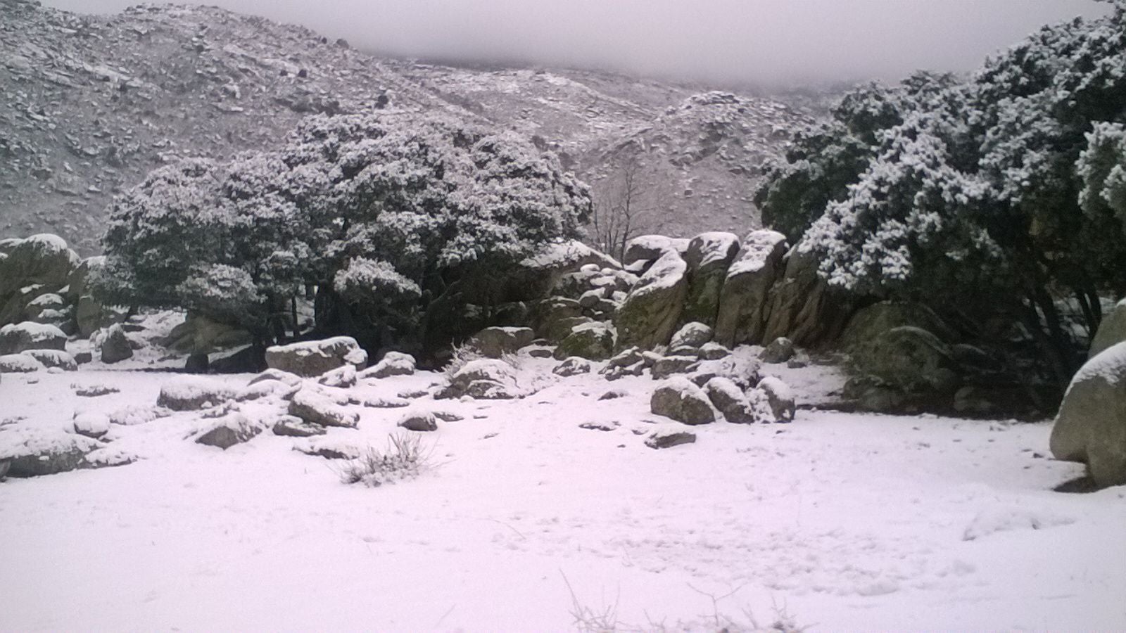 Nieve en San Juan del Molinillo (Ávila).