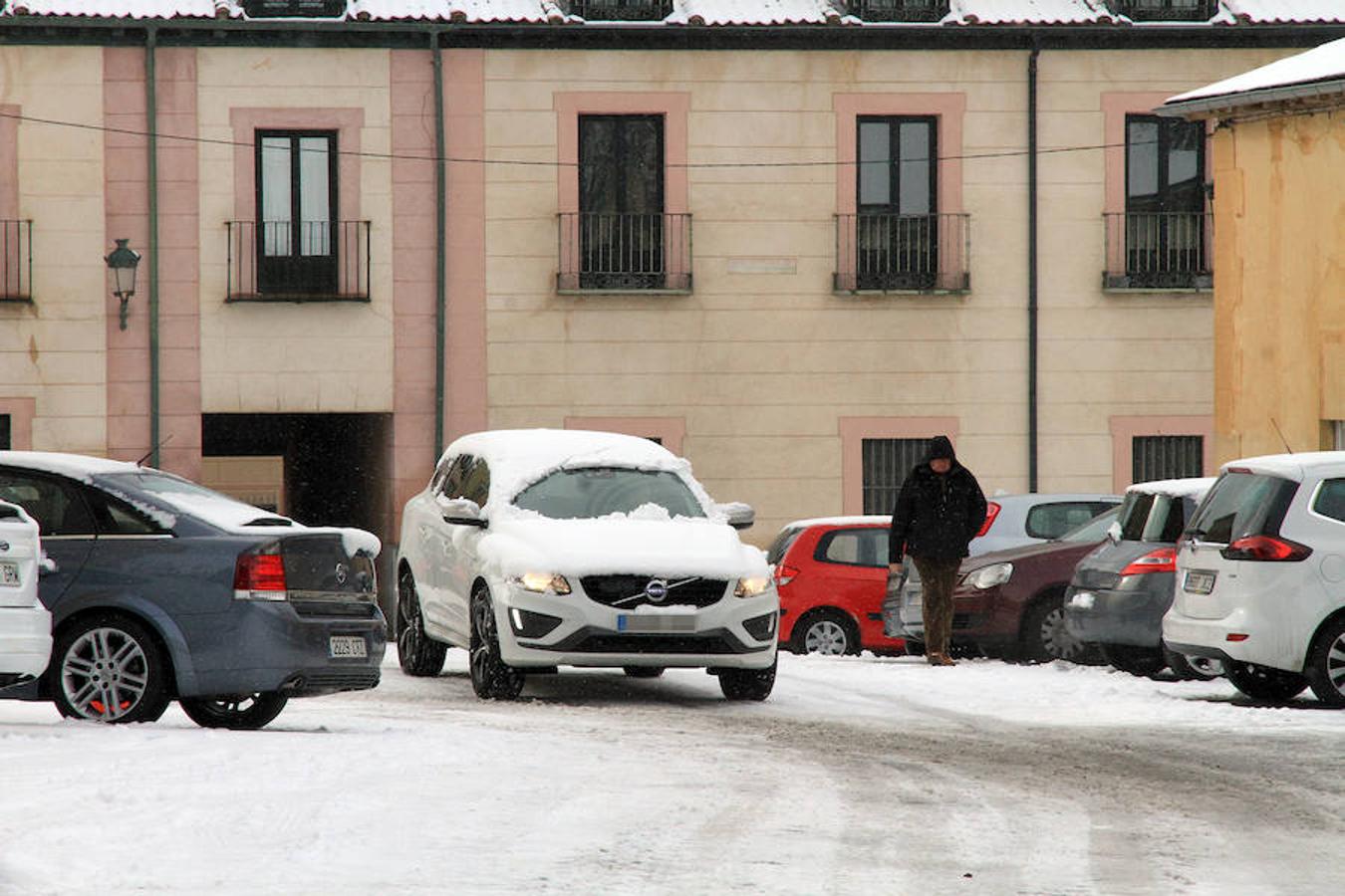Nieve en Segovia capital y La Granja