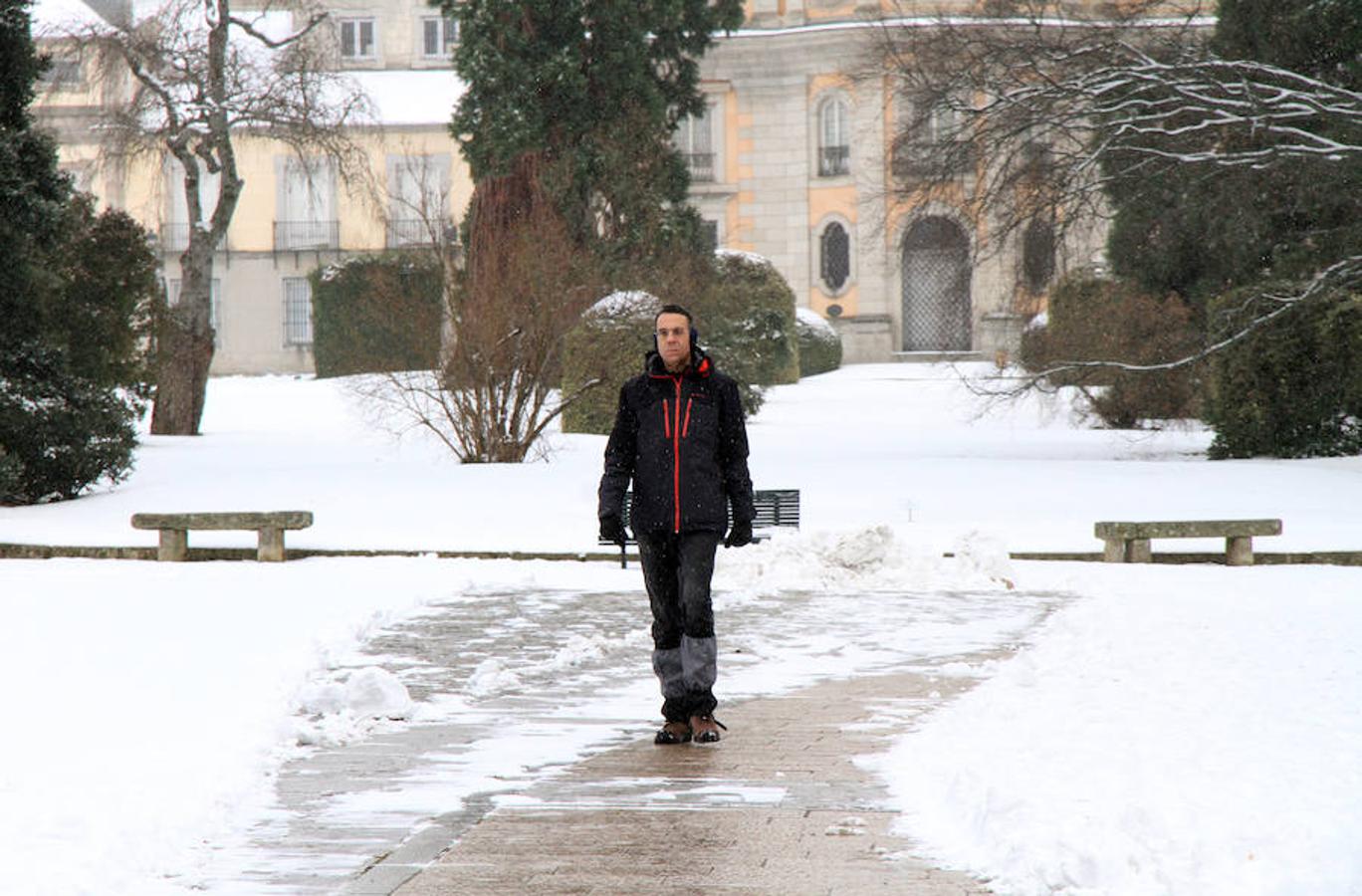 Nieve en Segovia capital y La Granja