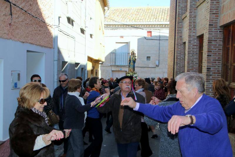 Celebración en Cevico Navero (Palencia) de su día grande en honor a la Virgen de la Paz