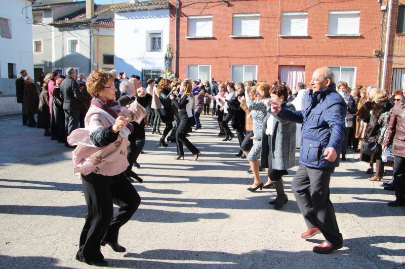 Celebración en Cevico Navero (Palencia) de su día grande en honor a la Virgen de la Paz