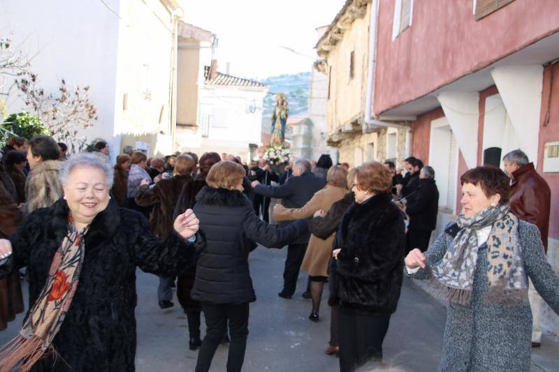 Celebración en Cevico Navero (Palencia) de su día grande en honor a la Virgen de la Paz