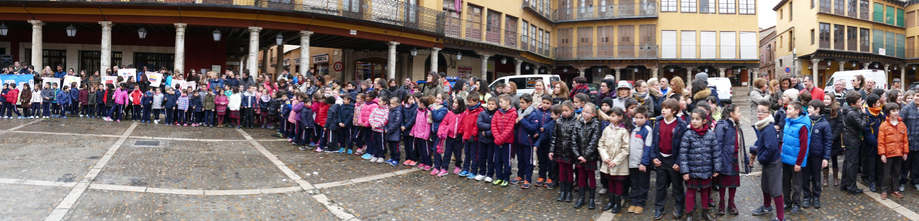 El Colegio Divina Providencia de Tordesillas celebra el Día de la Paz.