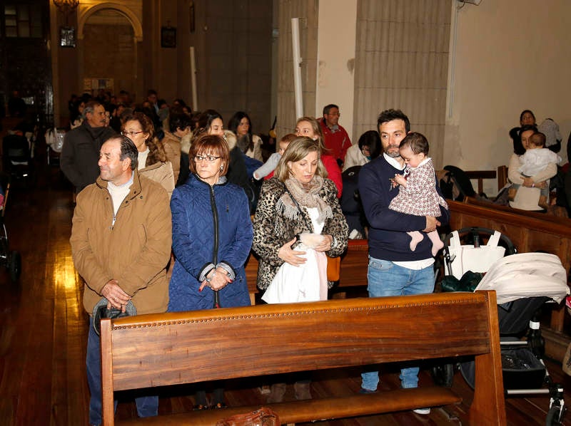 Bajo el manto protector de la patrona