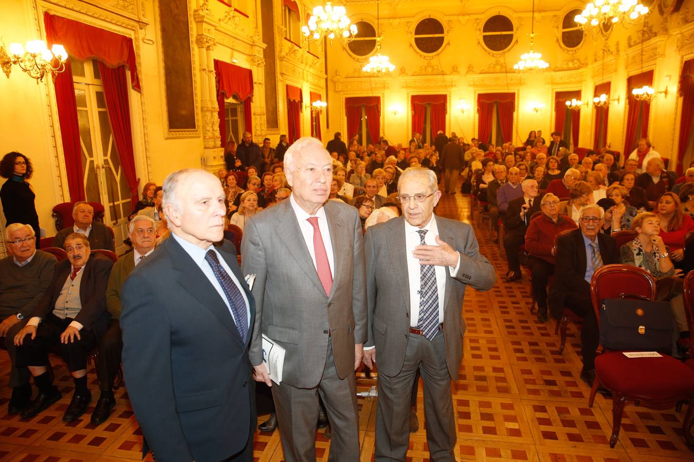 García-Margallo presenta su libro &#039;Europa y el porvenir&#039; en el Club de Opinión Santiago Alba de Valladolid