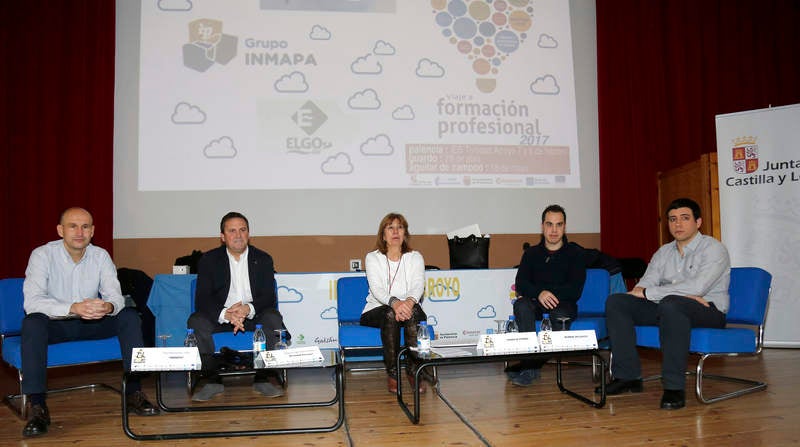 Jornada de difusión de la Formación Profesional en el instituto Trinidad Arroyo de Palencia