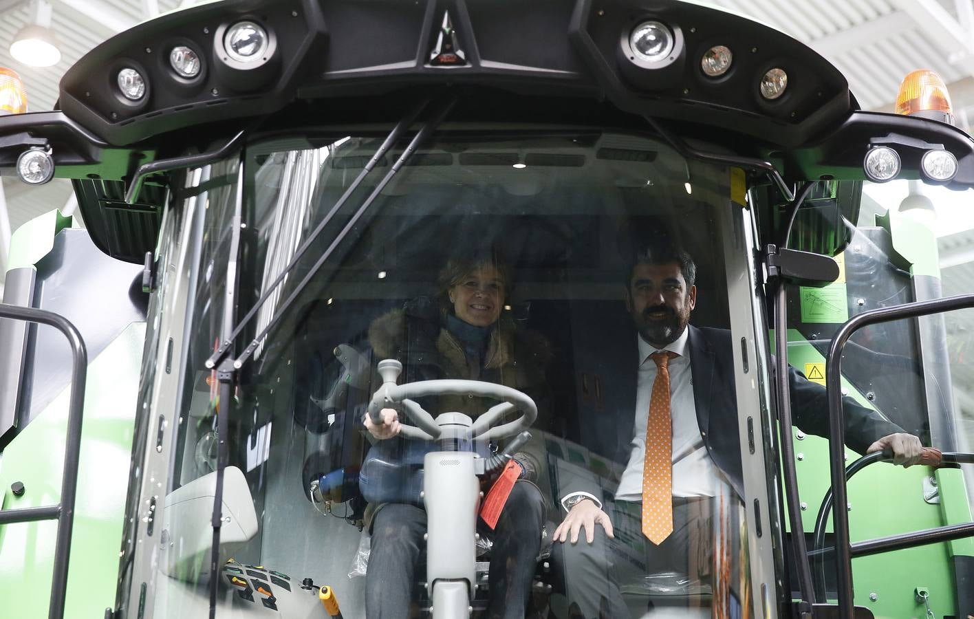 La ministra de Agricultura, Isabel García Terjerina, inaugura en Valladolid la Feria Agraria