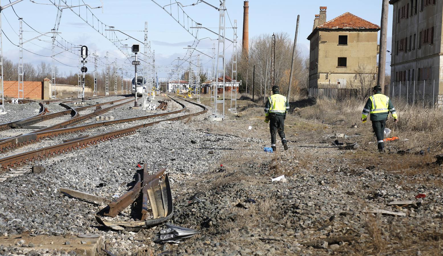 Paso a nivel de Monzón de Campos (Palencia) donde dos jóvenes fueron arrollados por un Alvia