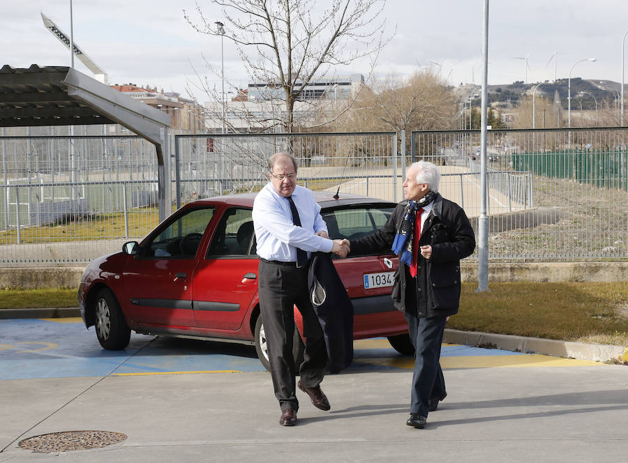 Famosos y personalidades arropan a las familias de los jóvenes arrollados por el tren en Palencia