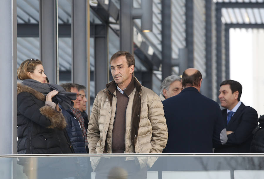 Famosos y personalidades arropan a las familias de los jóvenes arrollados por el tren en Palencia