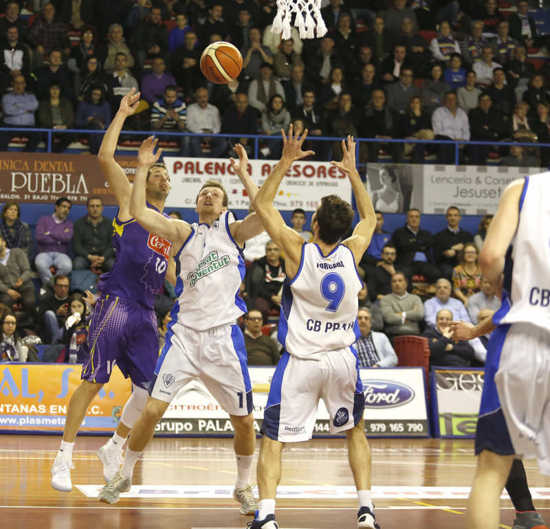 Quesos Cerrato 88-77 CB Prat