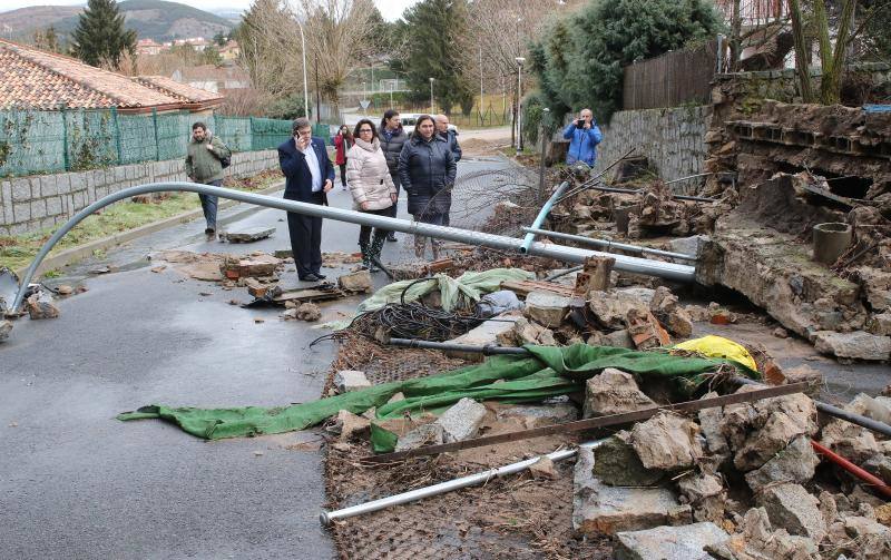 Inundaciones y destrozos del temporal en la estación del Espinar (Segovia)