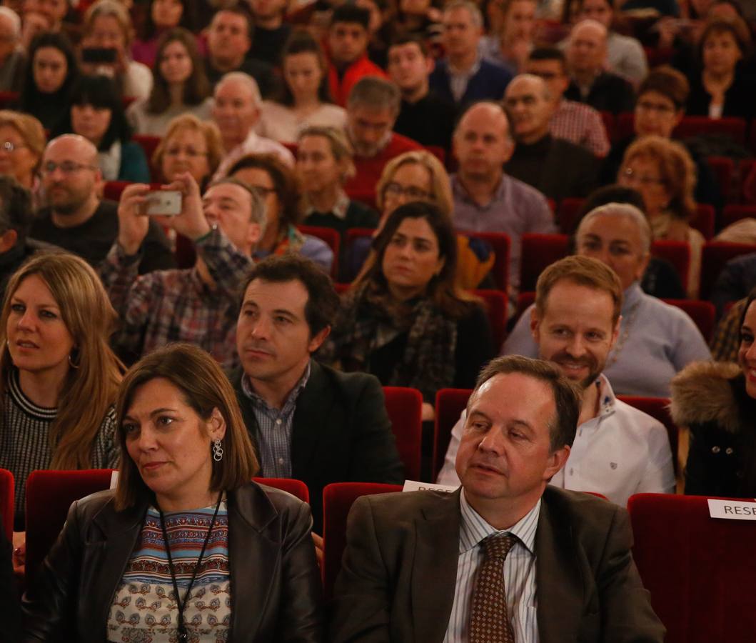 Vicente Vallés analiza la figura de Donald Trump en el Aula de Cultura de El Norte de Castilla