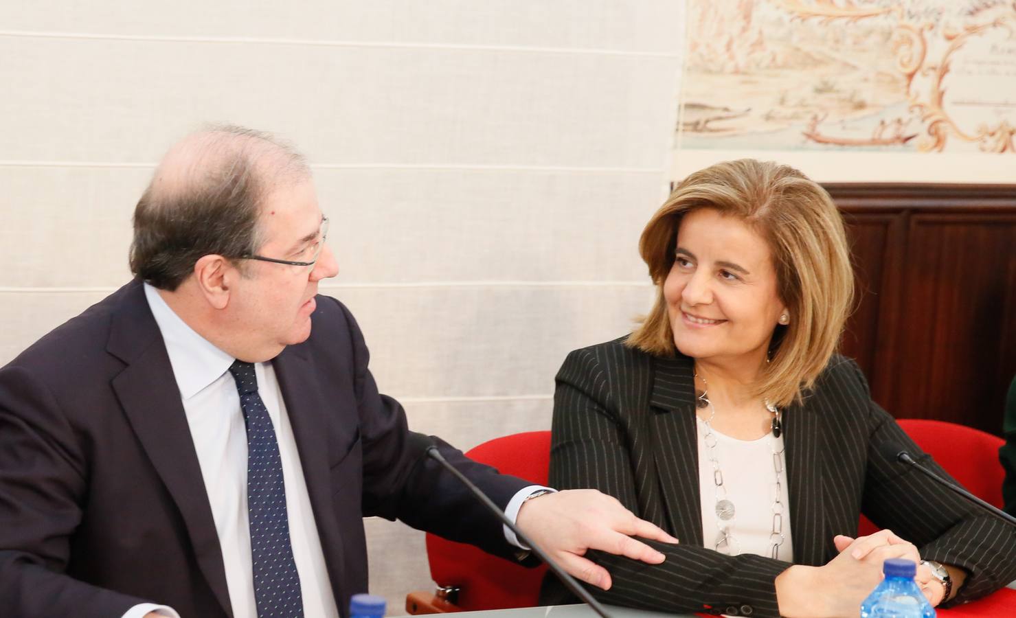 Juan Vicente Herrera y Fátima Báñez firman un convenio de colaboración en materia de Inspección de Trabajo