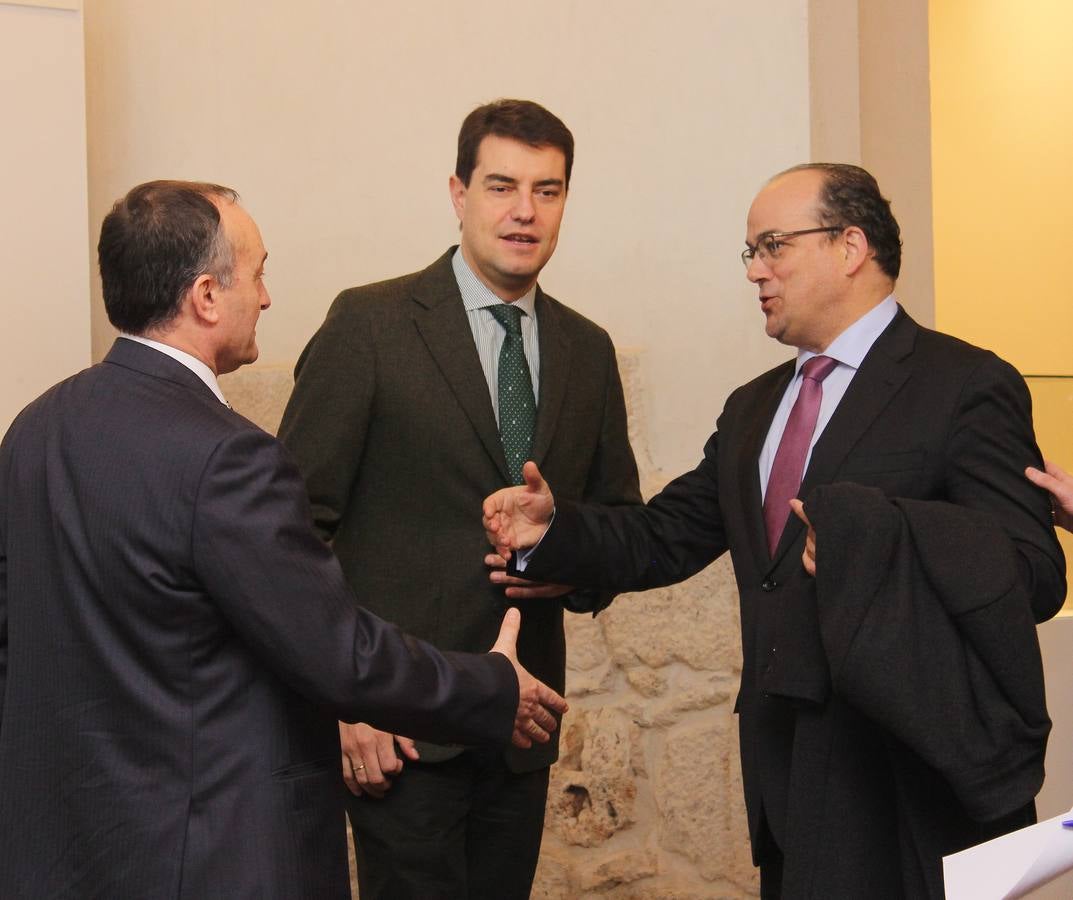 Reunión de la Mesa y la Junta de Portavoces de las Cortes de Castilla y León en la Casa JUnco de Palencia