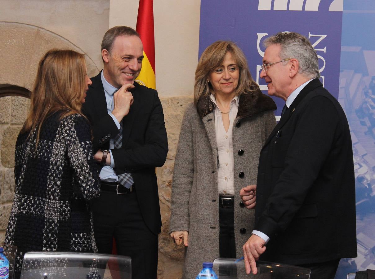 Reunión de la Mesa y la Junta de Portavoces de las Cortes de Castilla y León en la Casa JUnco de Palencia